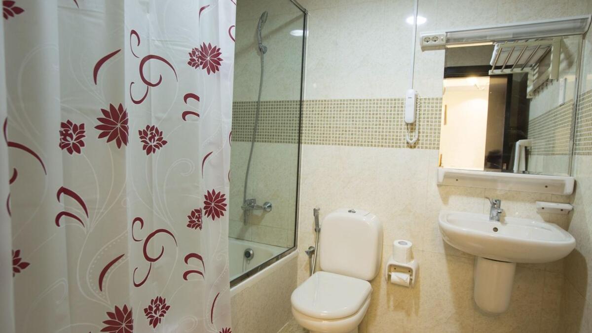 Executive Suite Room In Barsha 1 Near Moe Metro Dubai Exterior foto