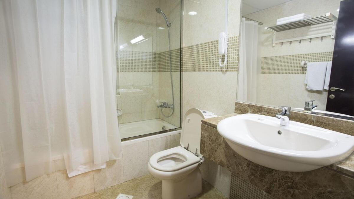 Executive Suite Room In Barsha 1 Near Moe Metro Dubai Exterior foto