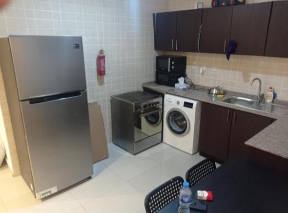 Executive Suite Room In Barsha 1 Near Moe Metro Dubai Exterior foto