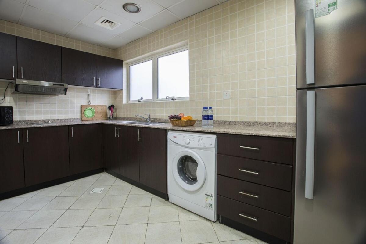 Executive Suite Room In Barsha 1 Near Moe Metro Dubai Exterior foto